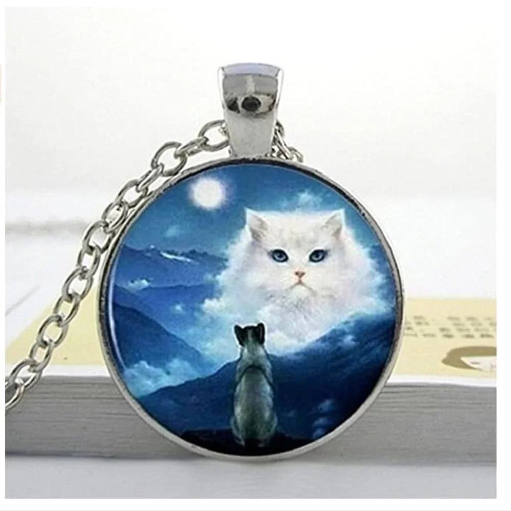 Persian Kitty in Moonlight Necklace
